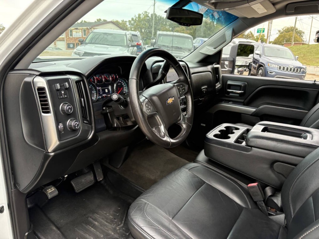 2018 Chevrolet Silverado 1500 Image 11
