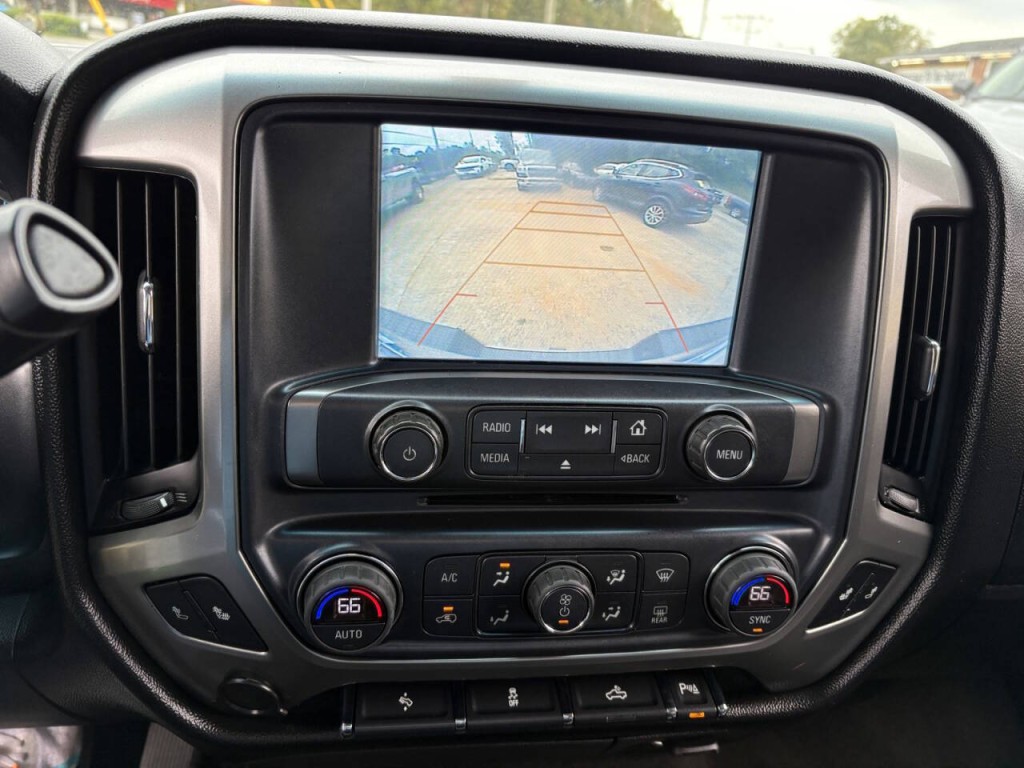 2018 Chevrolet Silverado 1500 Image 19