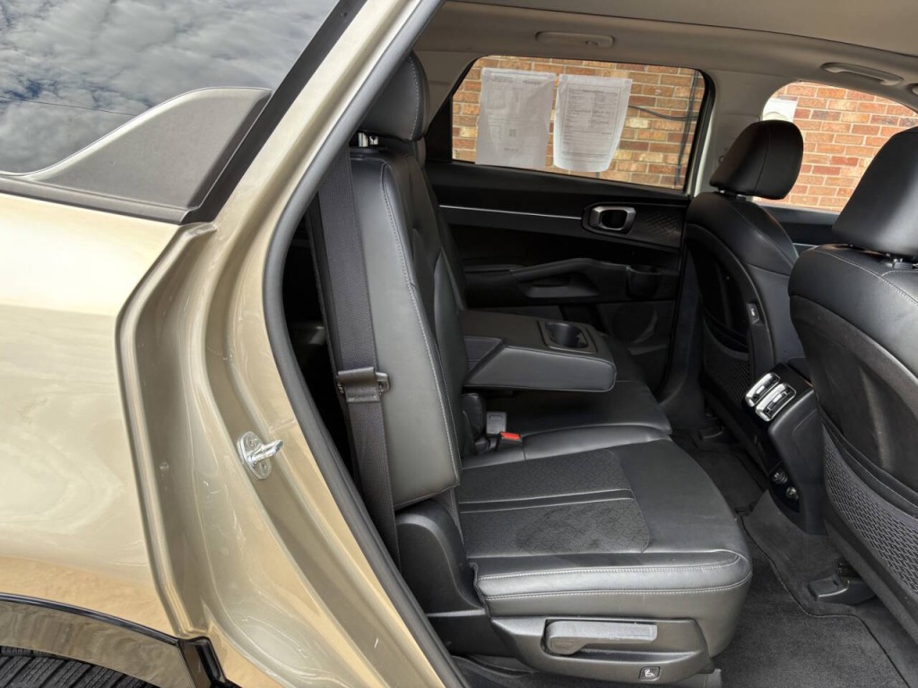 2021 Kia Sorento Image 32