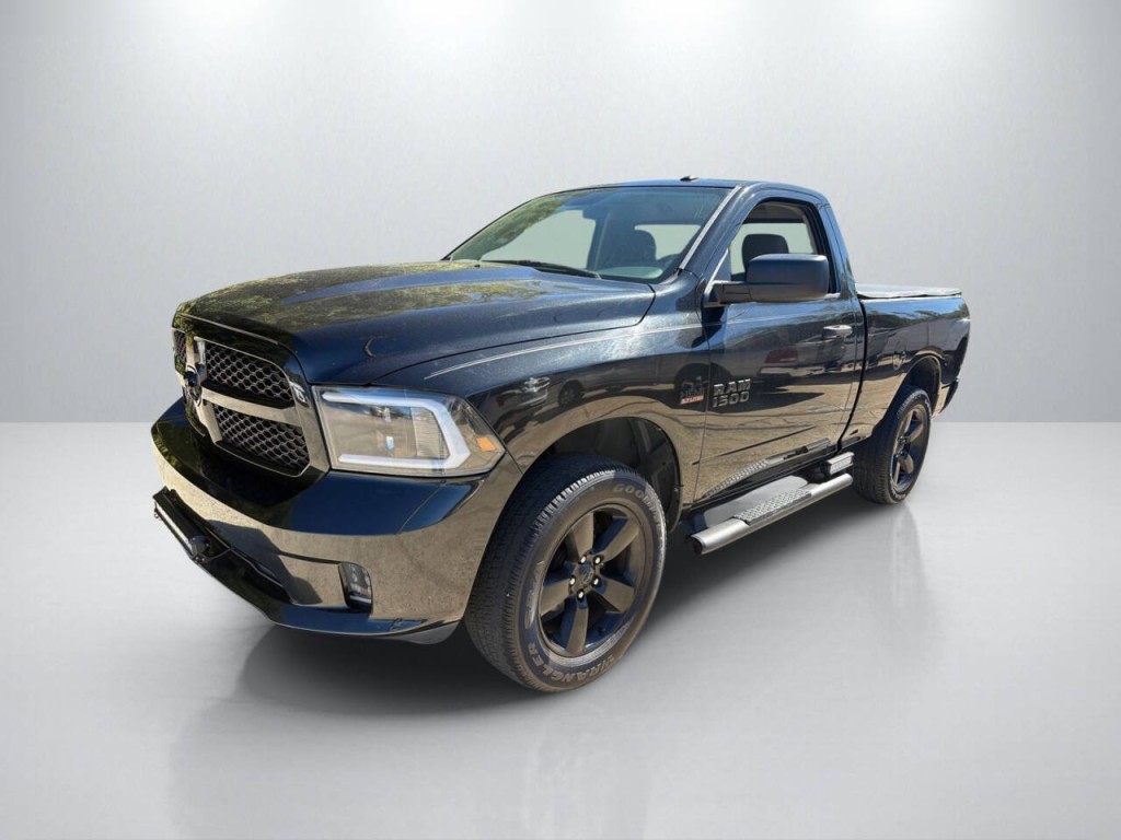 2017 RAM 1500 Image 3
