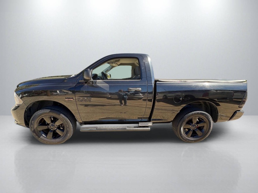 2017 RAM 1500 Image 4