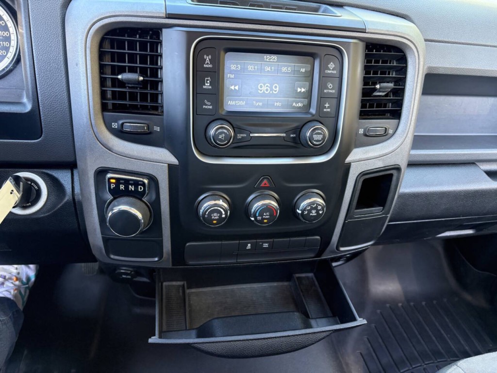 2017 RAM 1500 Image 19