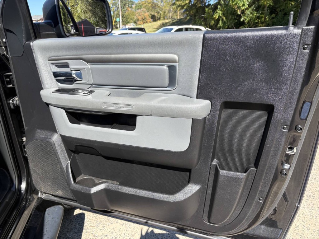 2017 RAM 1500 Image 20