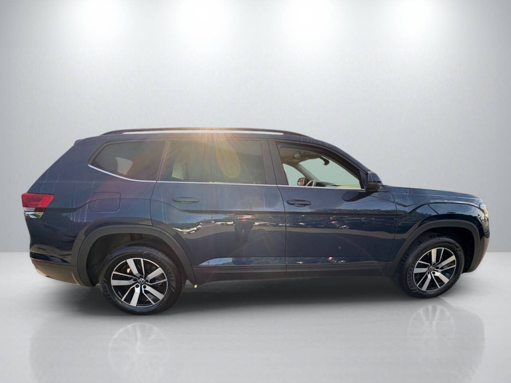 2023 Volkswagen Atlas Image 8