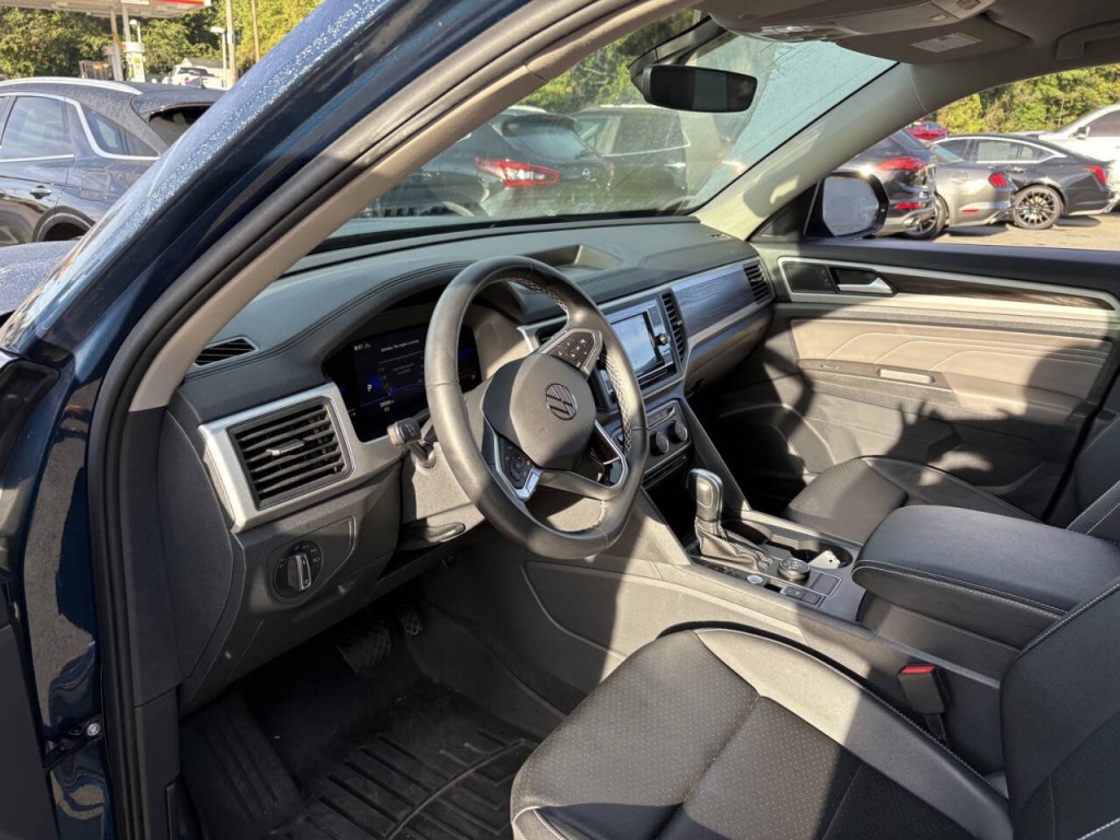 2023 Volkswagen Atlas Image 11