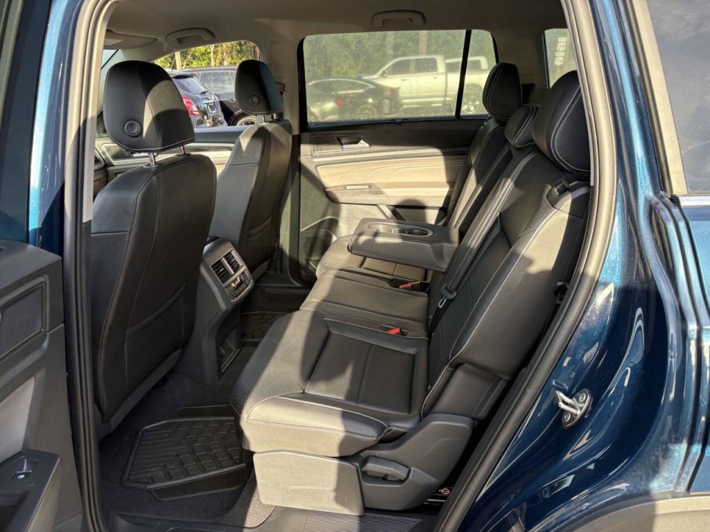 2023 Volkswagen Atlas Image 24