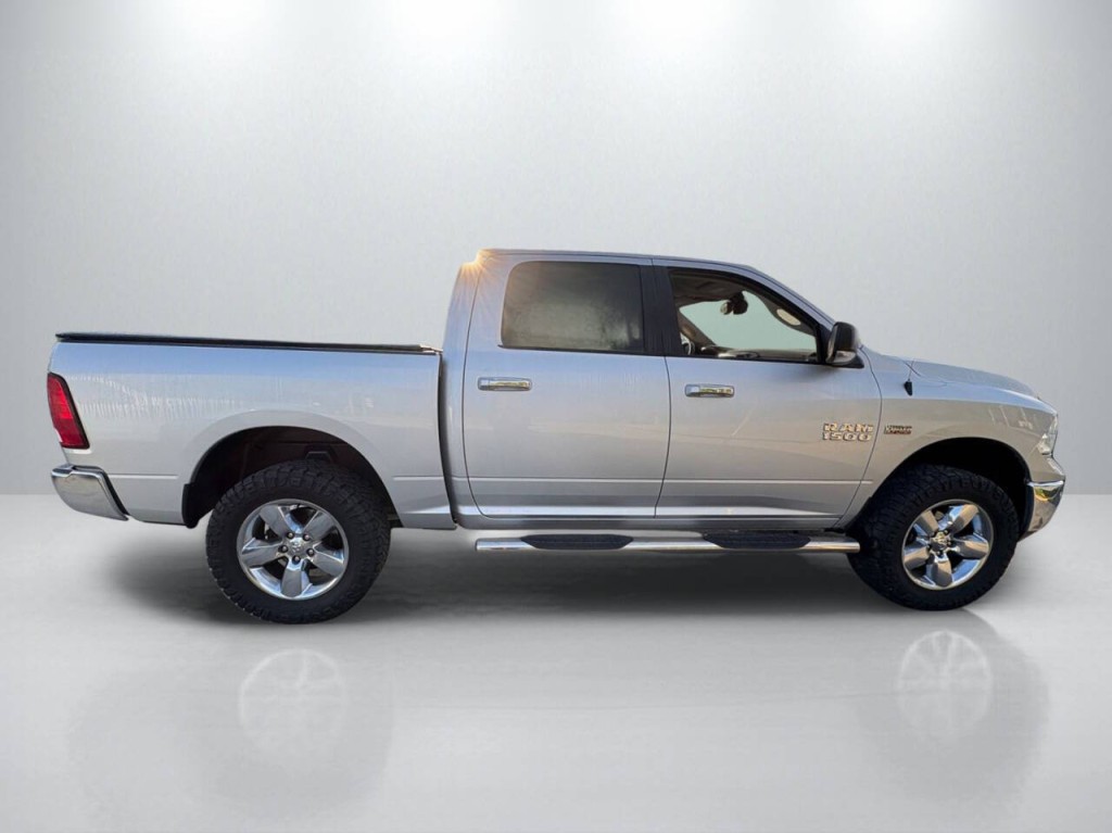 2017 RAM 1500 Image 8