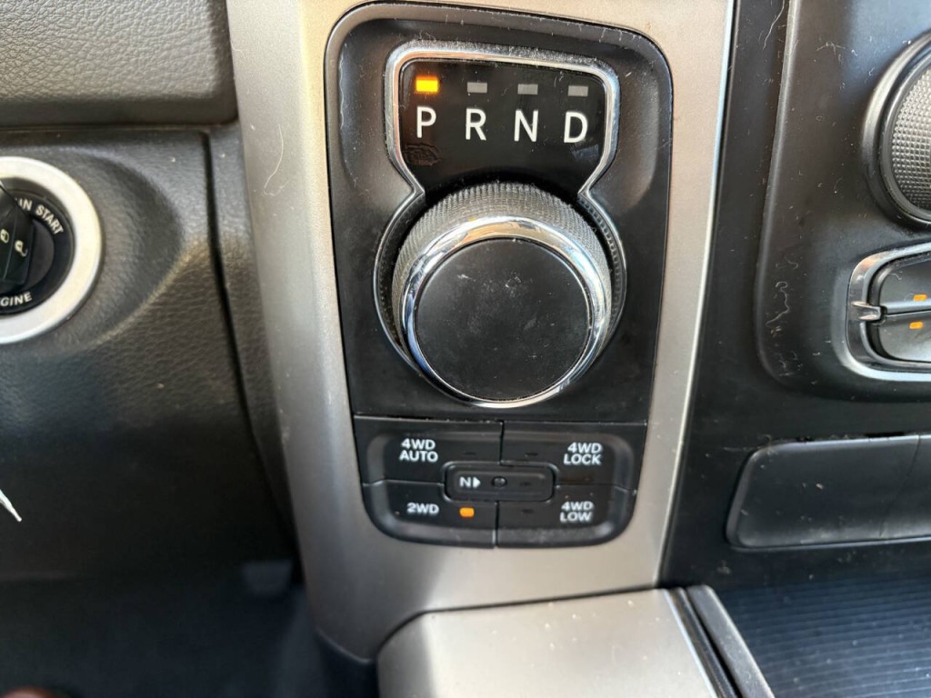 2017 RAM 1500 Image 16