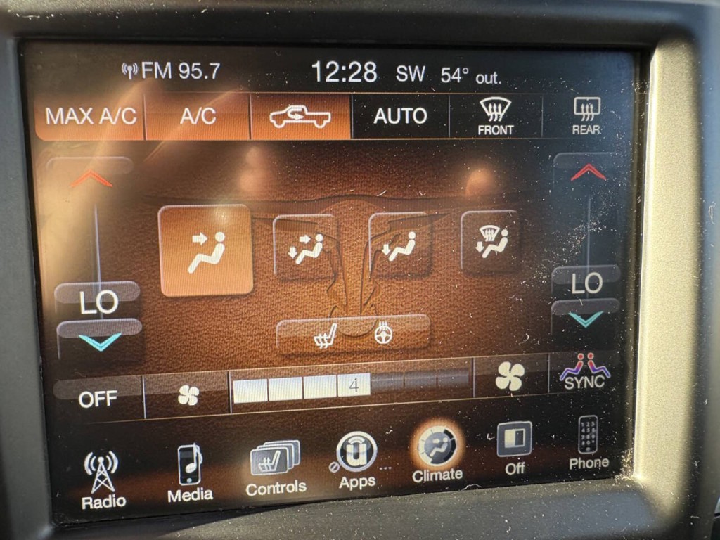 2017 RAM 1500 Image 17