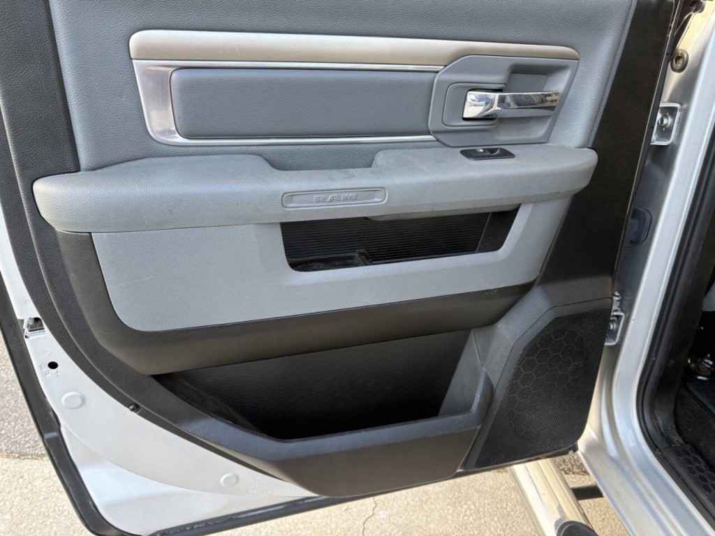 2017 RAM 1500 Image 21
