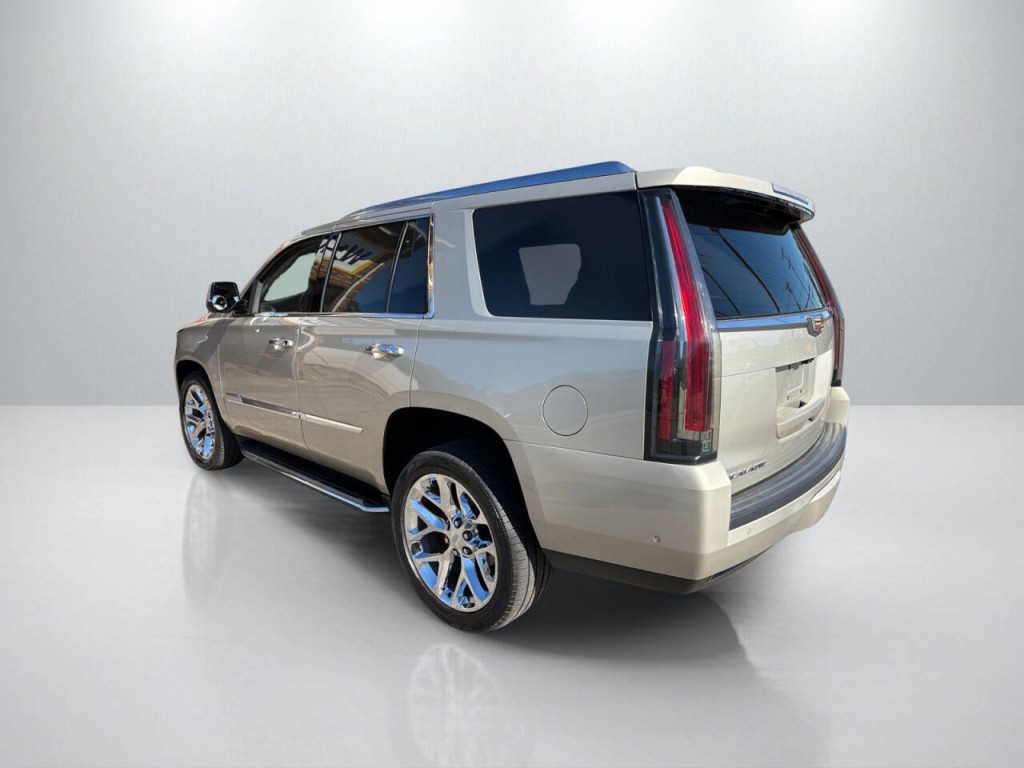 2017 Cadillac Escalade Image 5