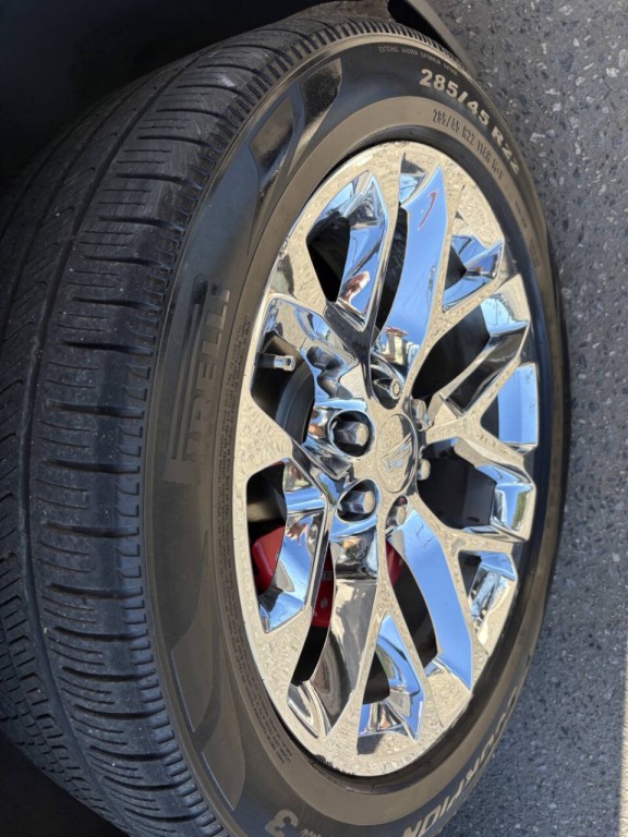 2017 Cadillac Escalade Image 34