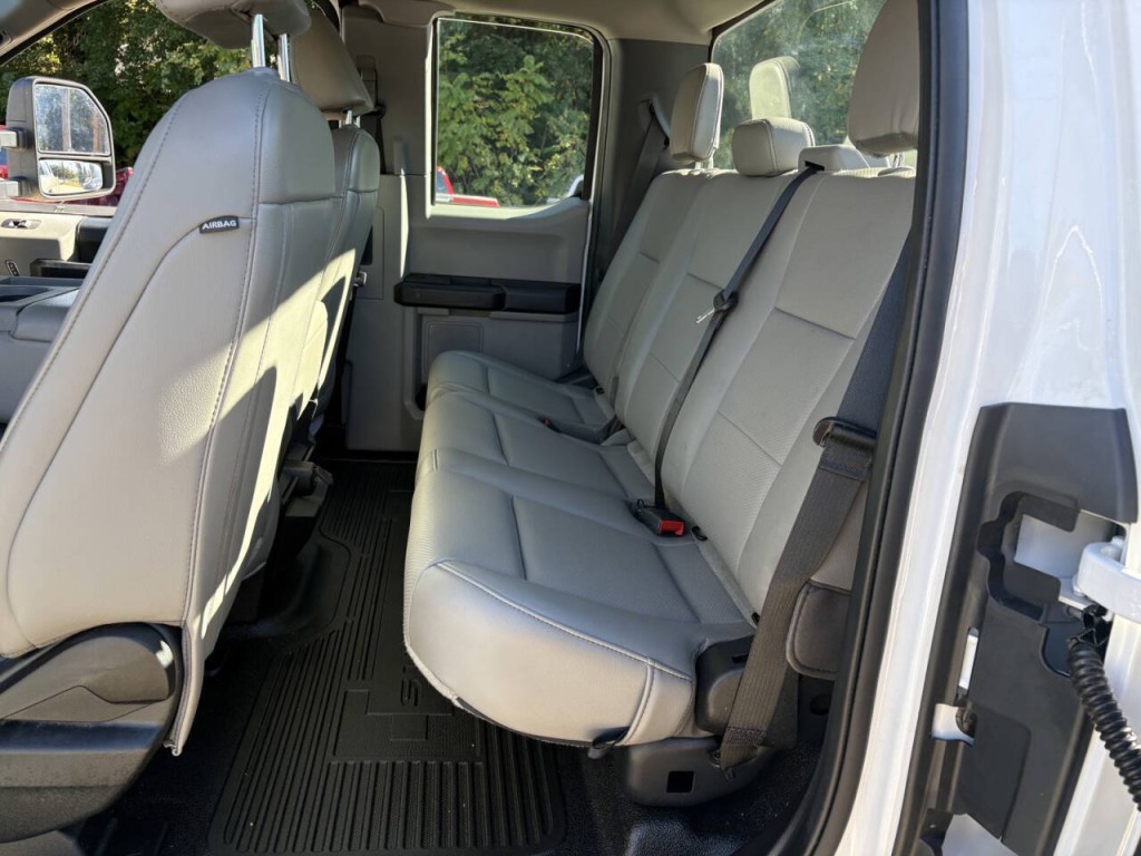 2021 Ford F-250 Image 12
