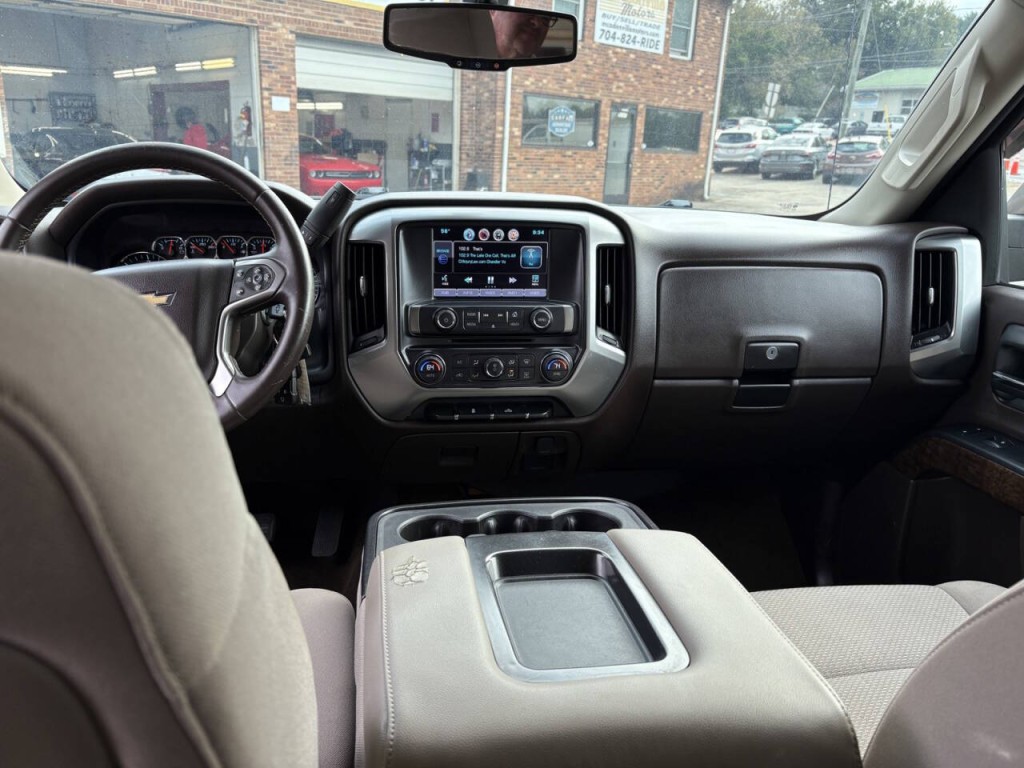 2015 Chevrolet Silverado 1500 Image 19