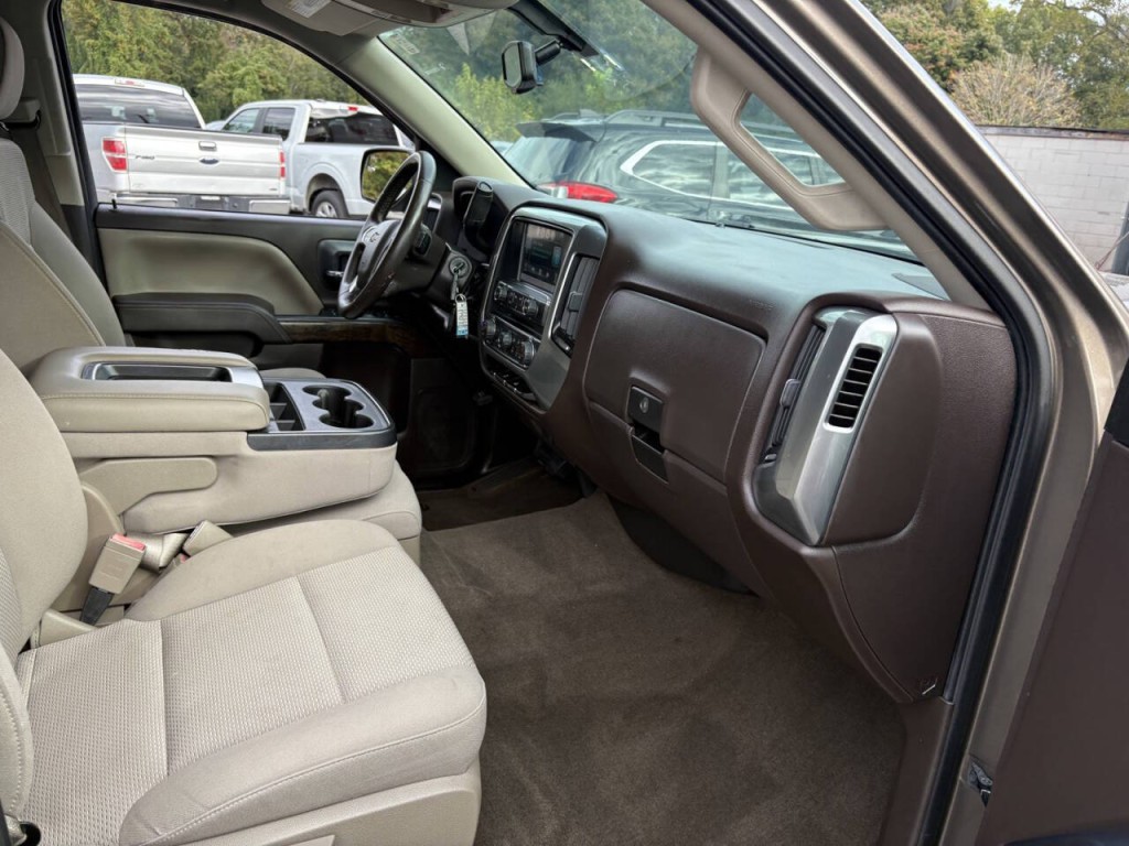 2015 Chevrolet Silverado 1500 Image 25