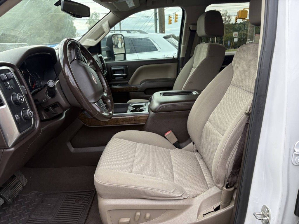 2018 Chevrolet Silverado 1500 Image 10