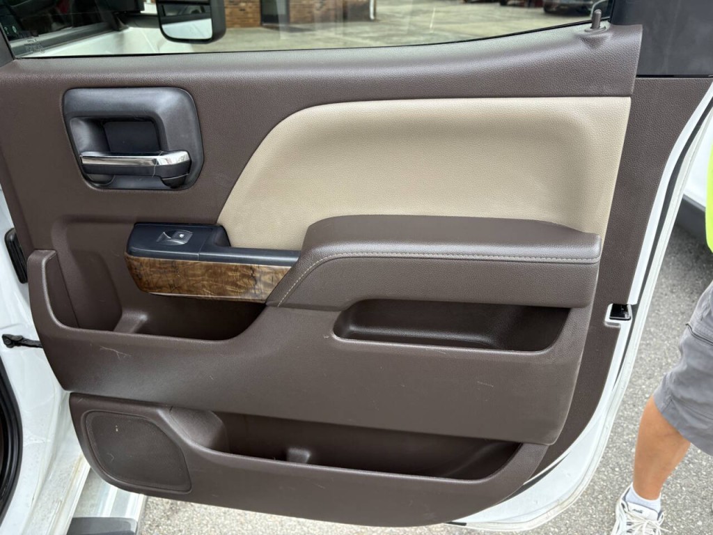2018 Chevrolet Silverado 1500 Image 30