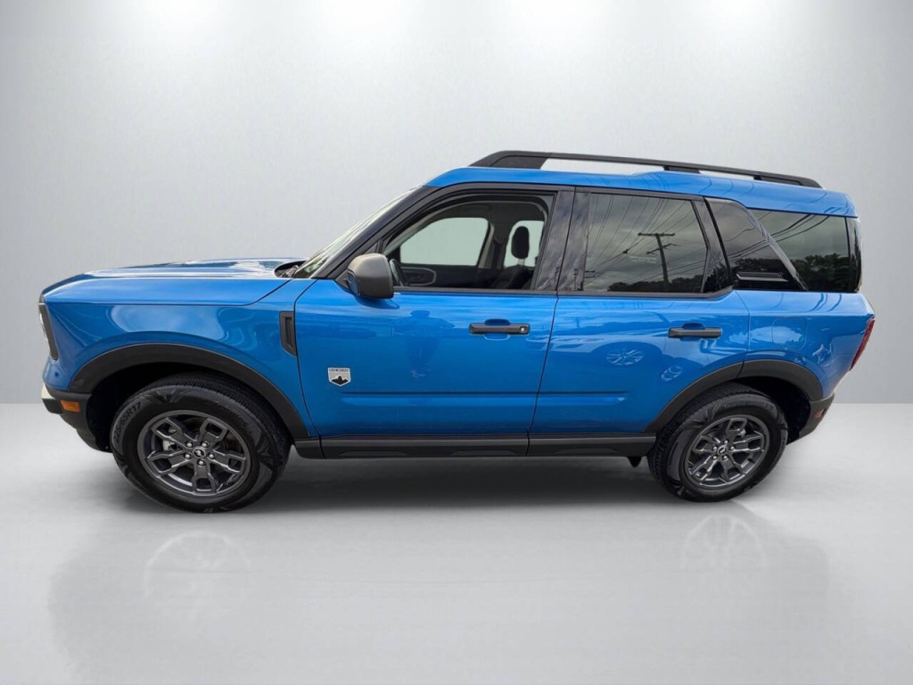 2022 Ford Bronco Image 4