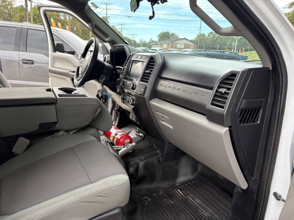 2019 Ford F-350 Image 24