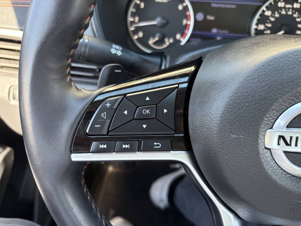 2020 Nissan Altima Image 16