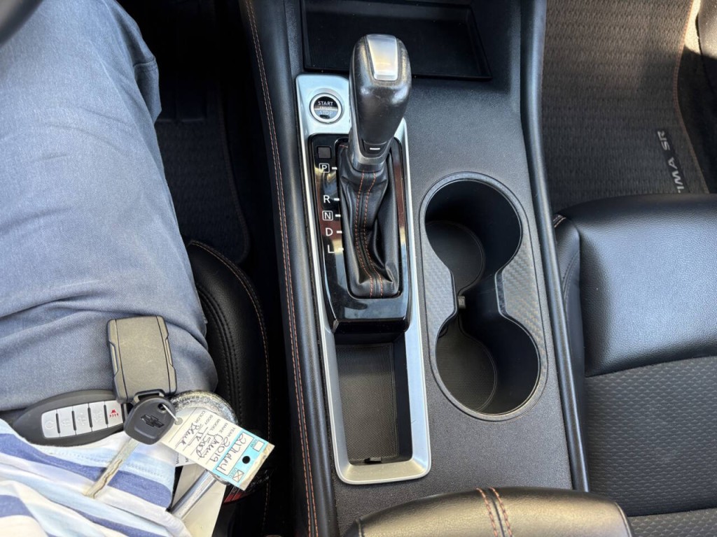 2020 Nissan Altima Image 21