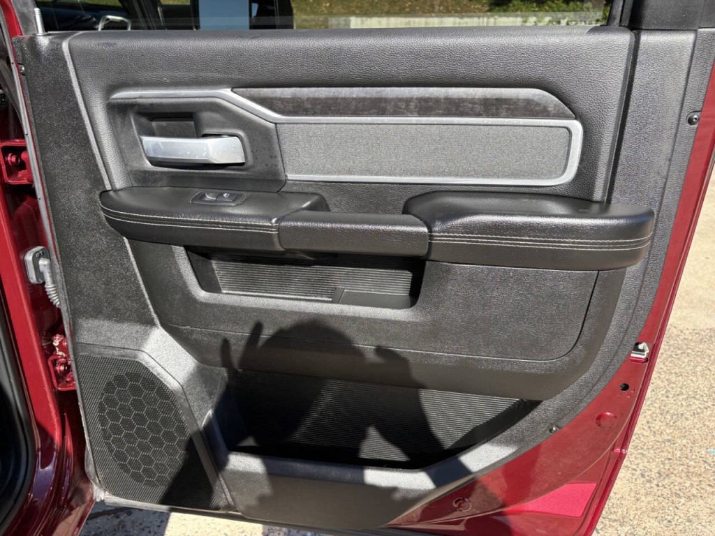 2022 RAM 2500 Image 31