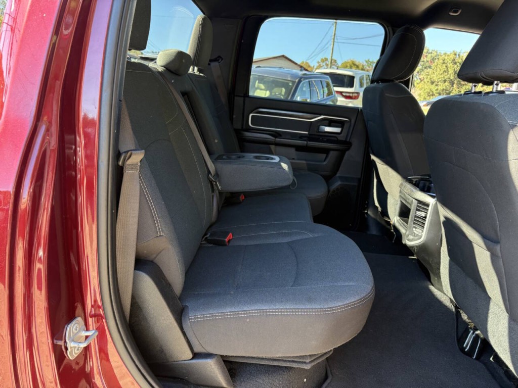 2022 RAM 2500 Image 32