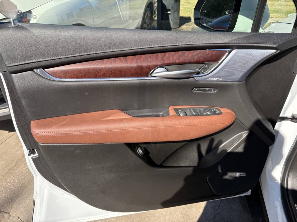 2023 Cadillac XT5 Image 10