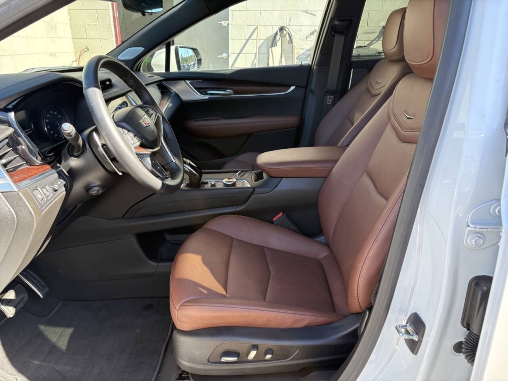 2023 Cadillac XT5 Image 11