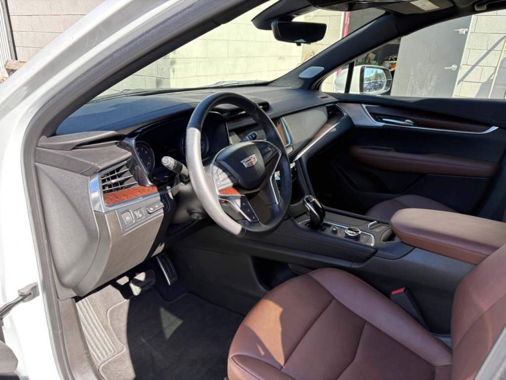 2023 Cadillac XT5 Image 12
