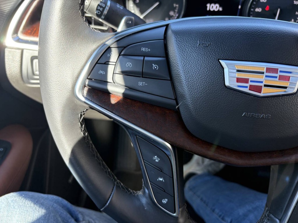 2023 Cadillac XT5 Image 16