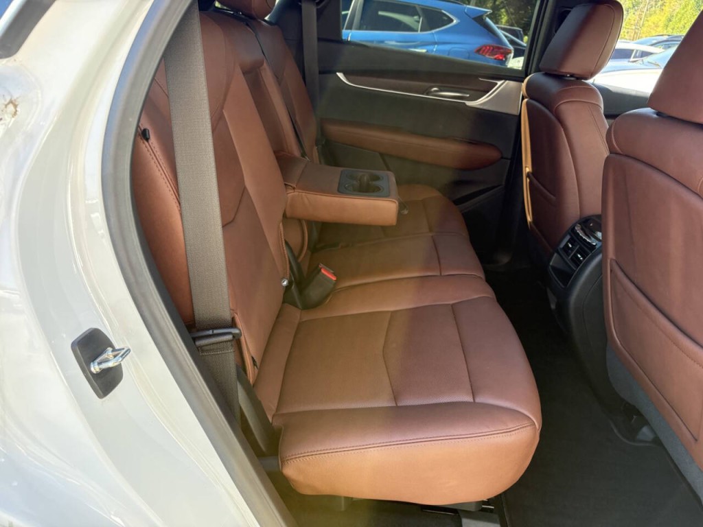 2023 Cadillac XT5 Image 32