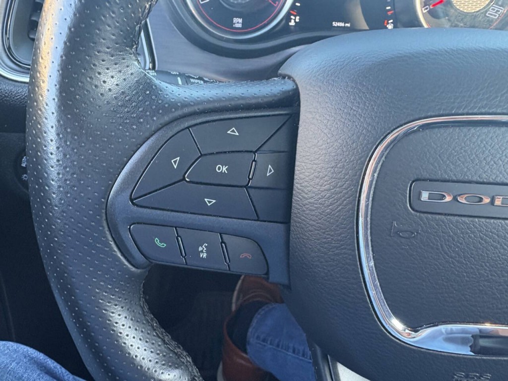 2018 Dodge Challenger Image 16