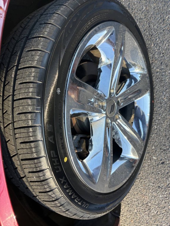 2018 Dodge Challenger Image 28