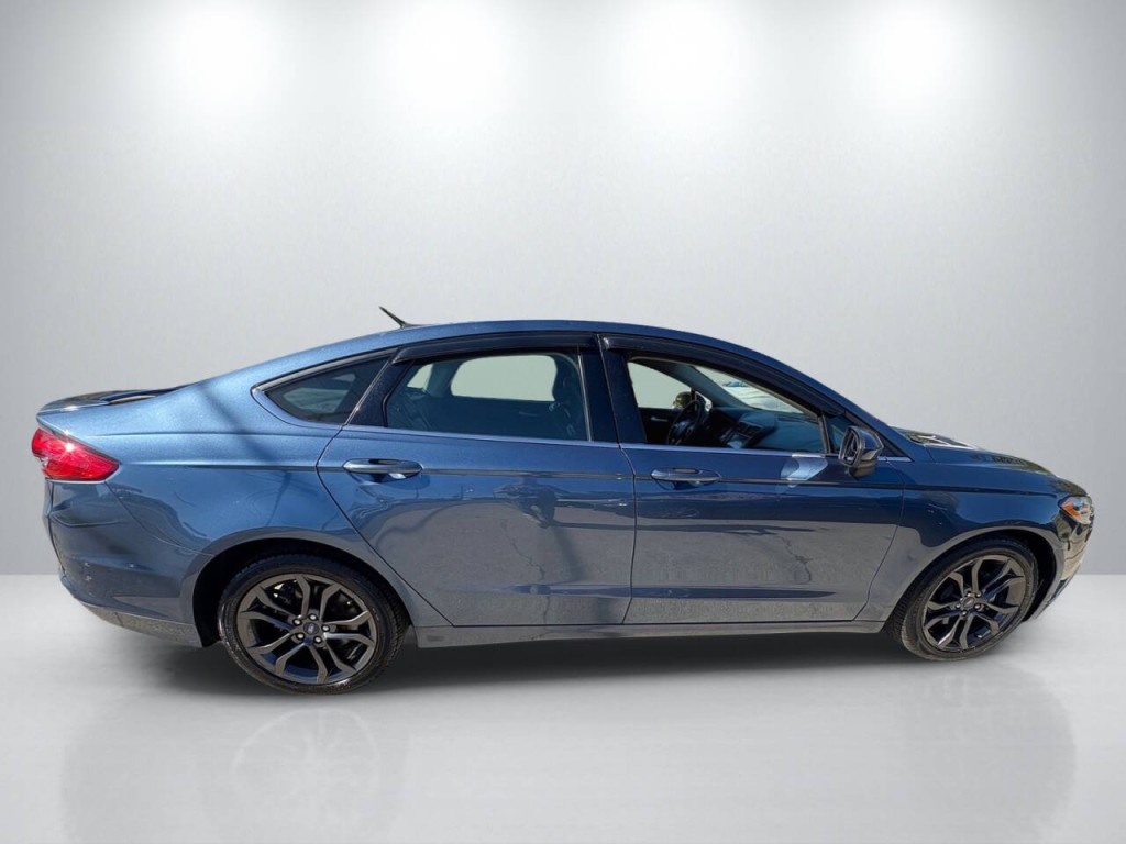 2018 Ford Fusion Image 8