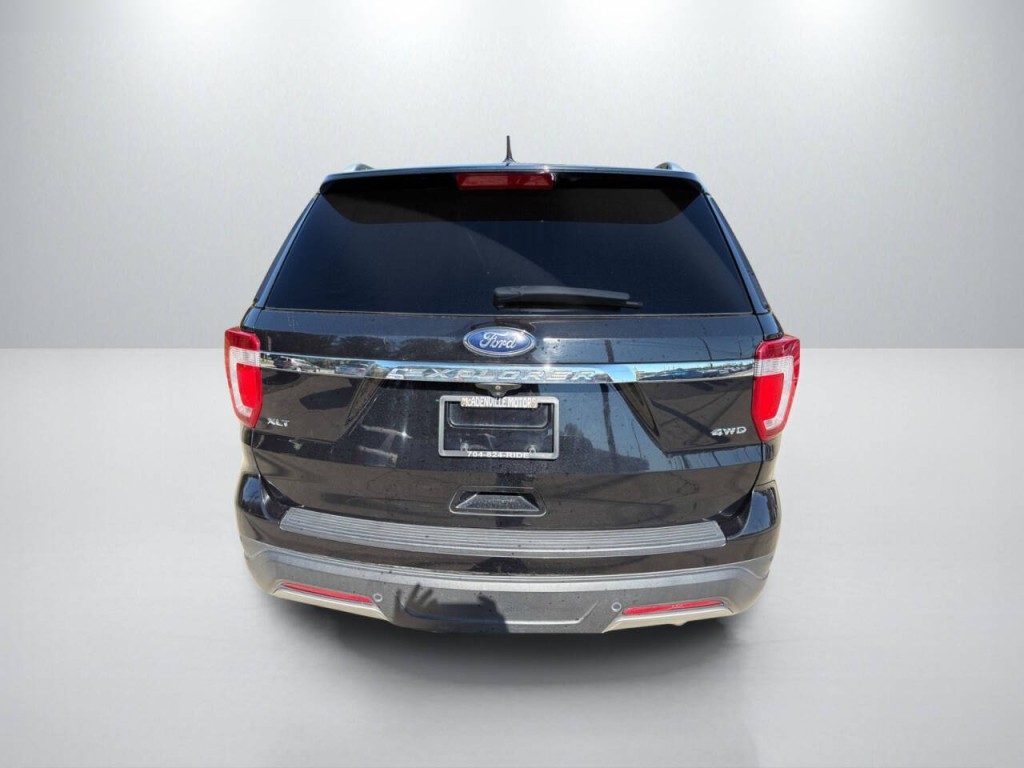 2019 Ford Explorer Image 6