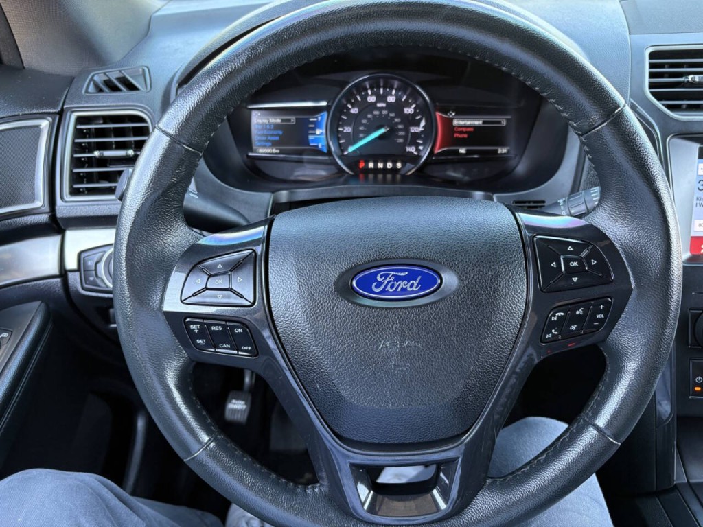 2019 Ford Explorer Image 12