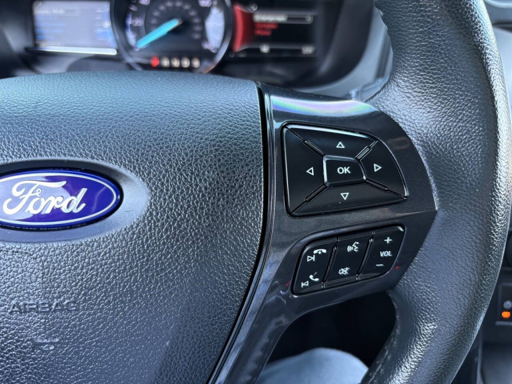 2019 Ford Explorer Image 13