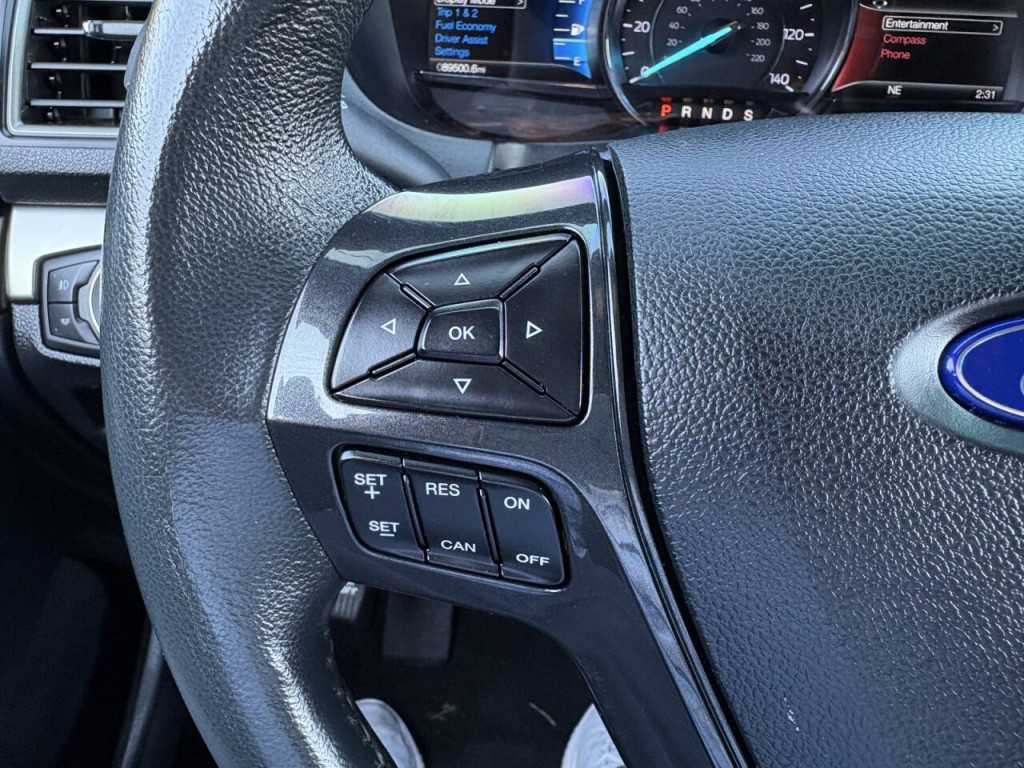 2019 Ford Explorer Image 14
