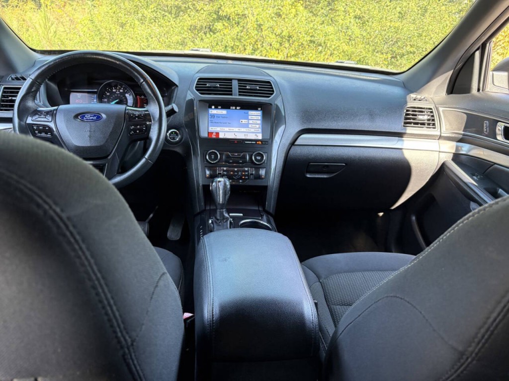 2019 Ford Explorer Image 20