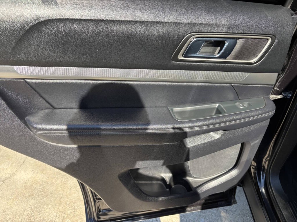 2019 Ford Explorer Image 22