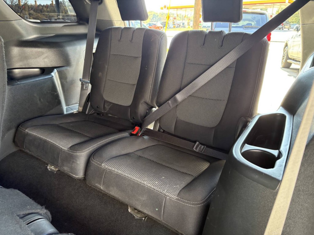 2019 Ford Explorer Image 24