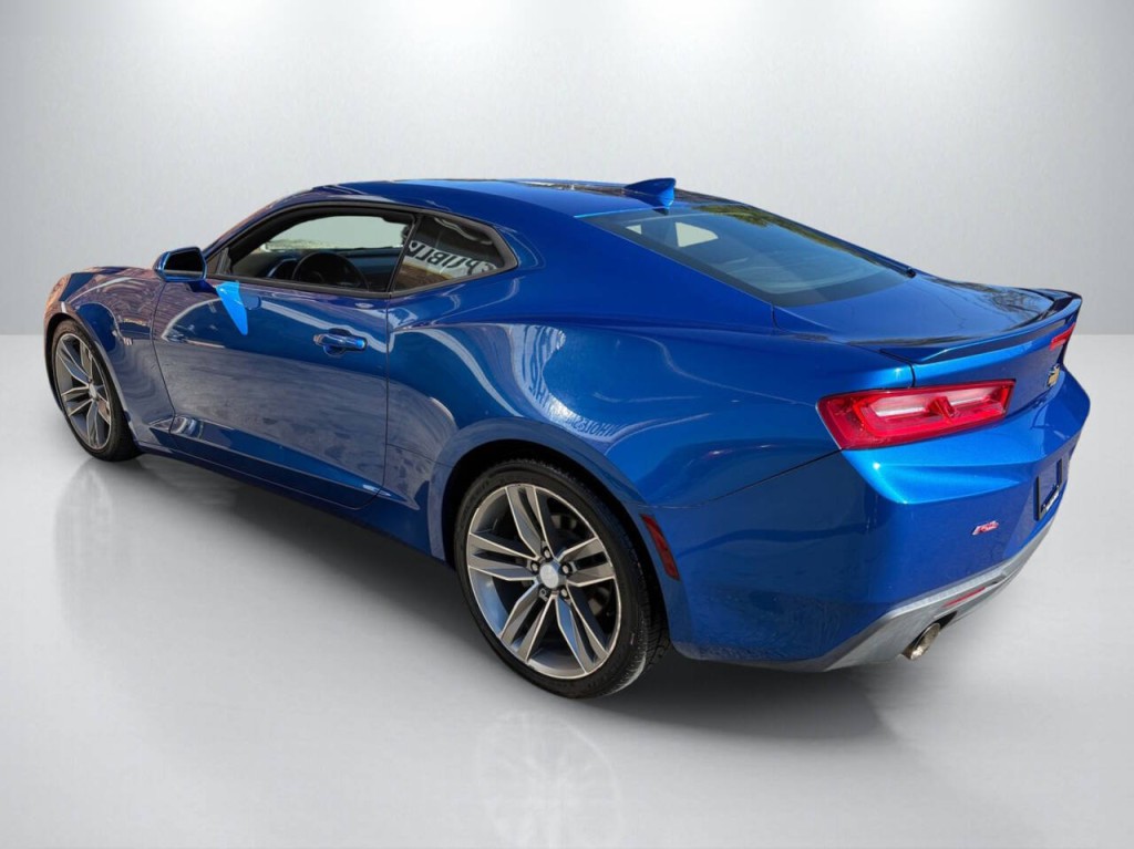 2017 Chevrolet Camaro Image 5