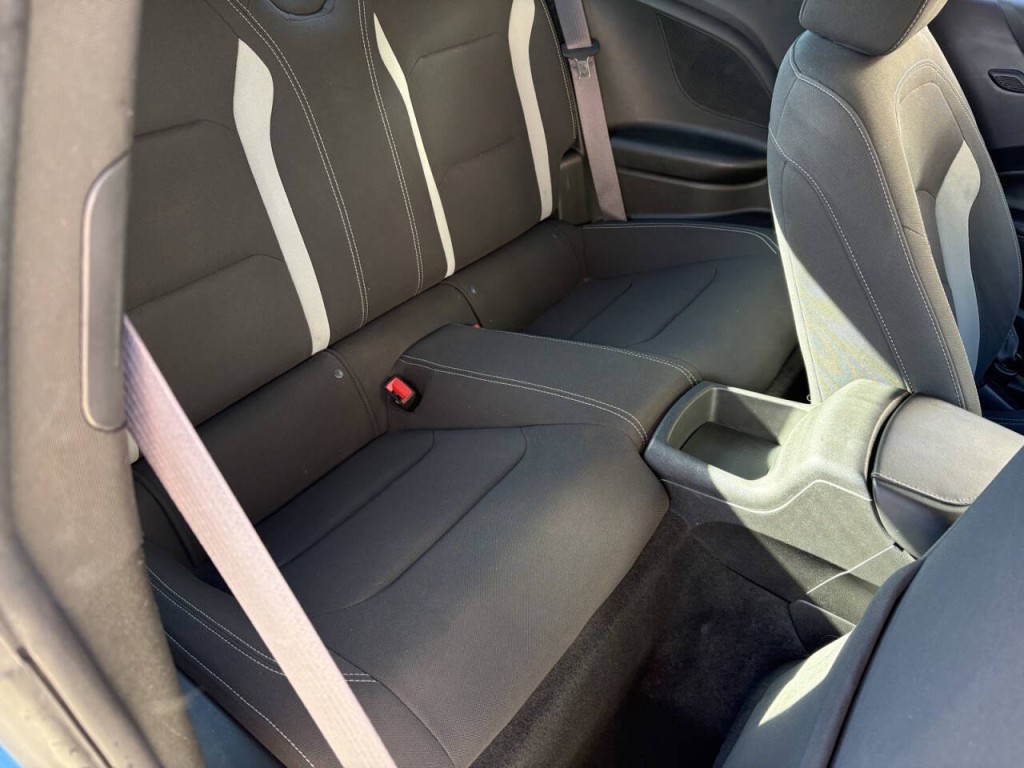 2017 Chevrolet Camaro Image 15