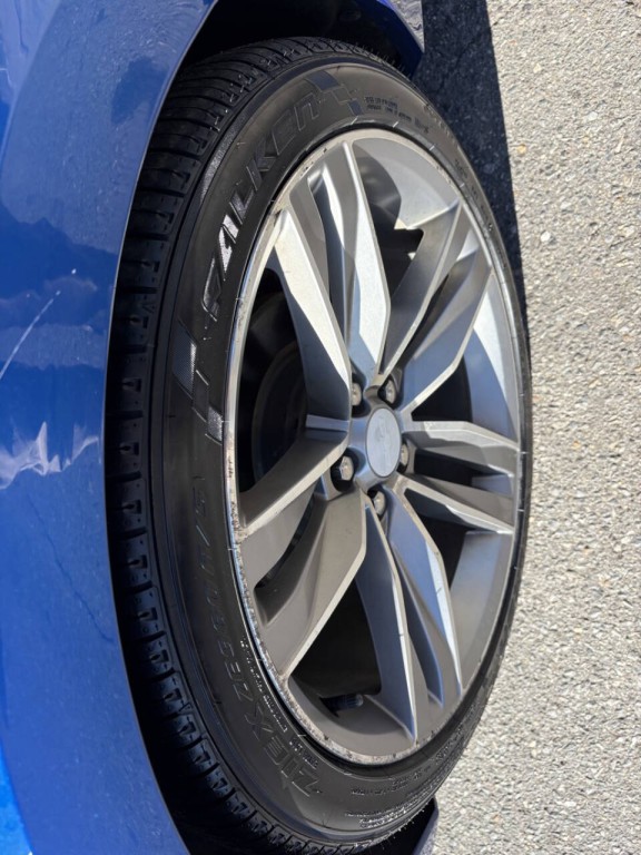 2017 Chevrolet Camaro Image 28