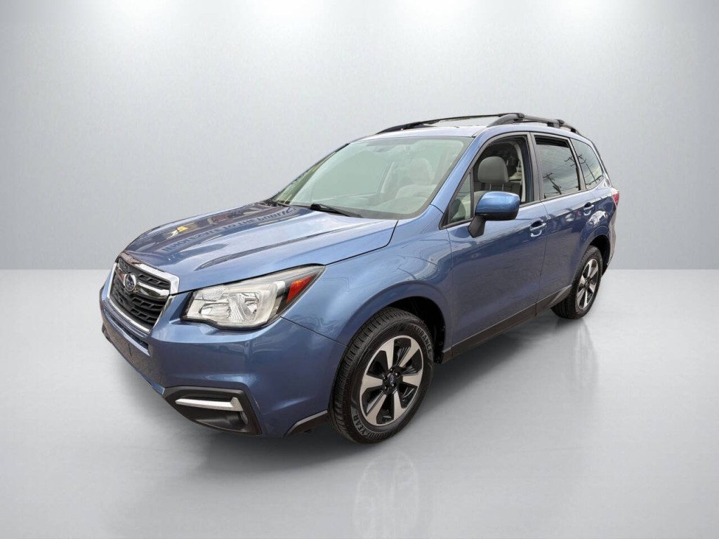 2017 Subaru Forester Image 3