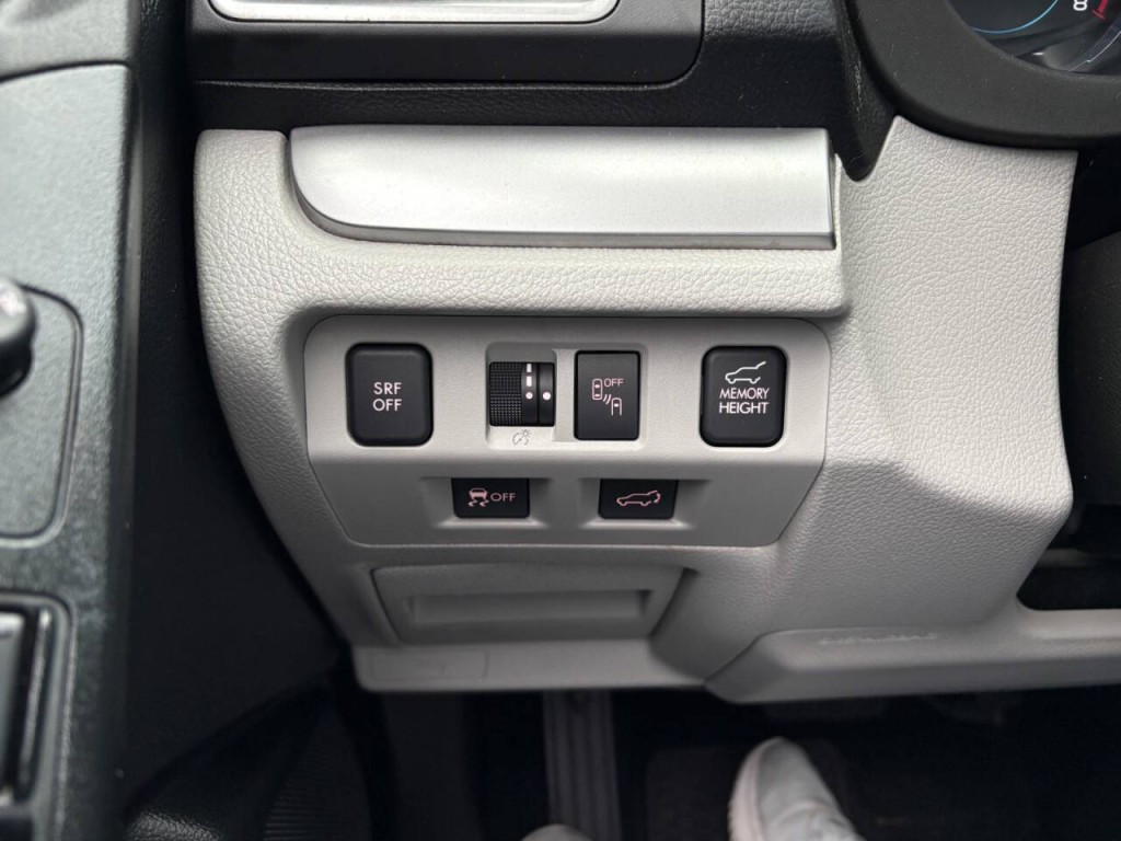 2017 Subaru Forester Image 13