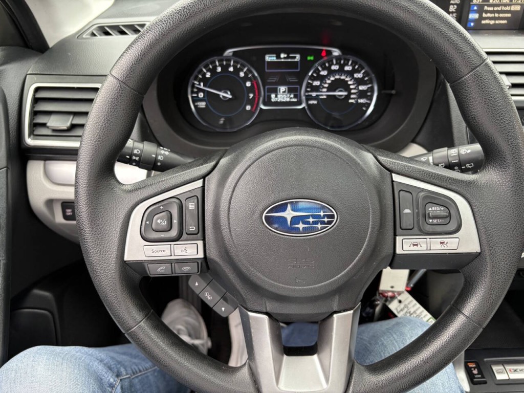 2017 Subaru Forester Image 14