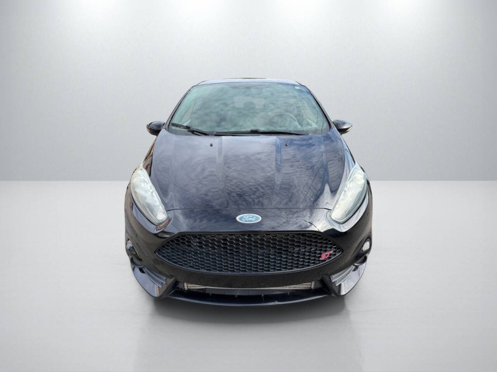 2017 Ford Fiesta Image 2