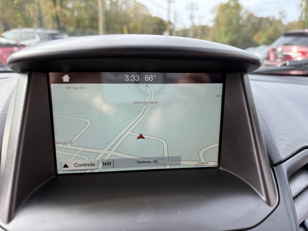 2017 Ford Fiesta Image 18